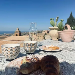 La Mennulara La Terrazza Del Centro Storico , Agrigento Italia
