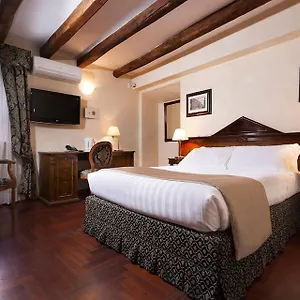 Hotel Teatro Pace, Roma